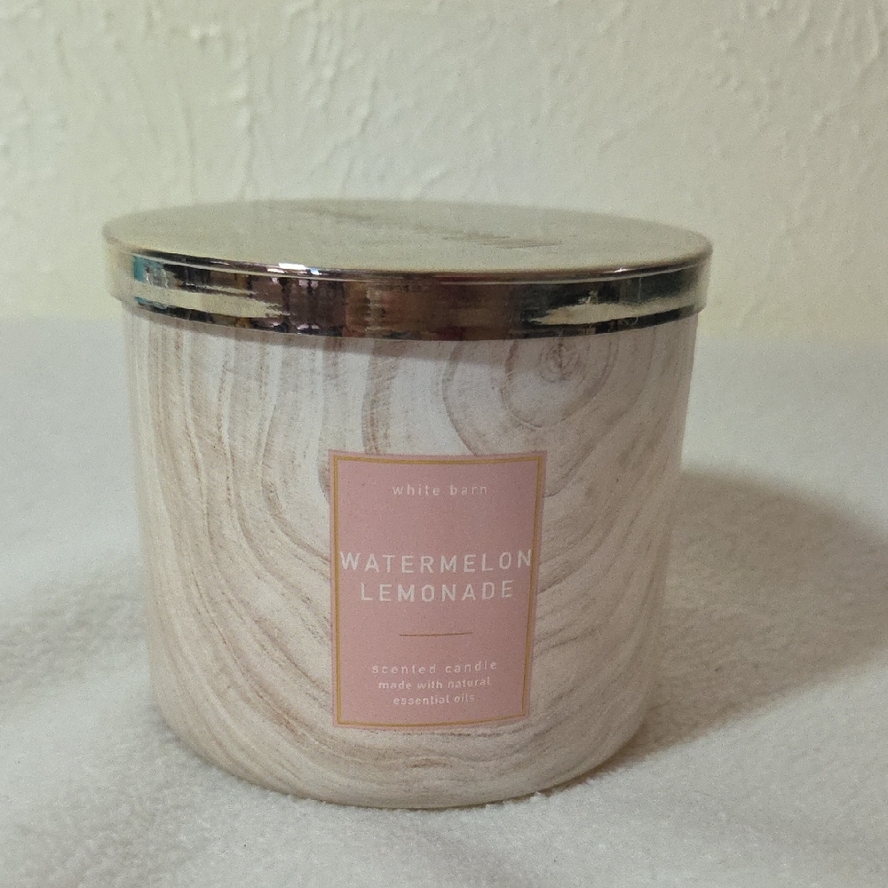 White Barn Watermelon Lemonade Candle - Cream and Silver